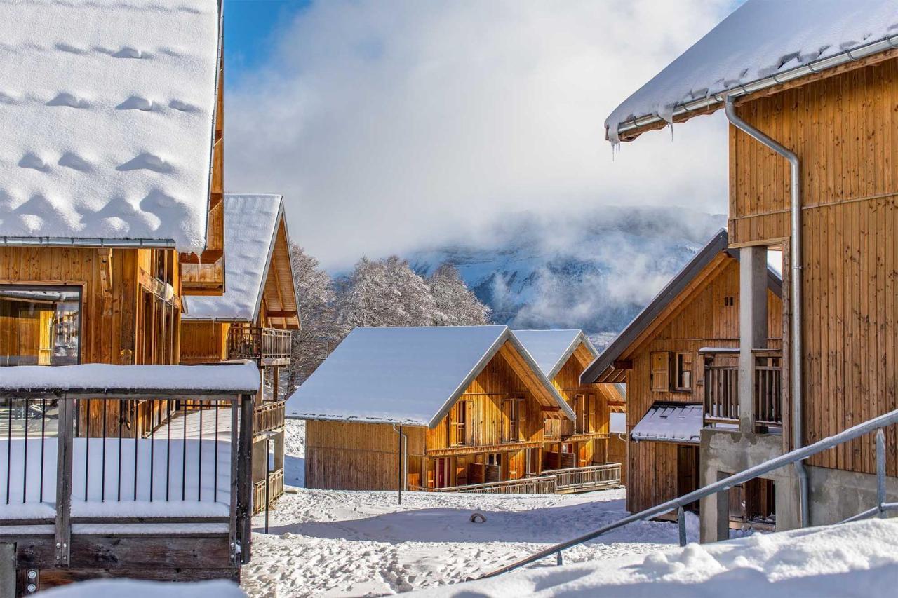 Madame Vacances Les Chalets Du Berger La Féclaz Exterior foto