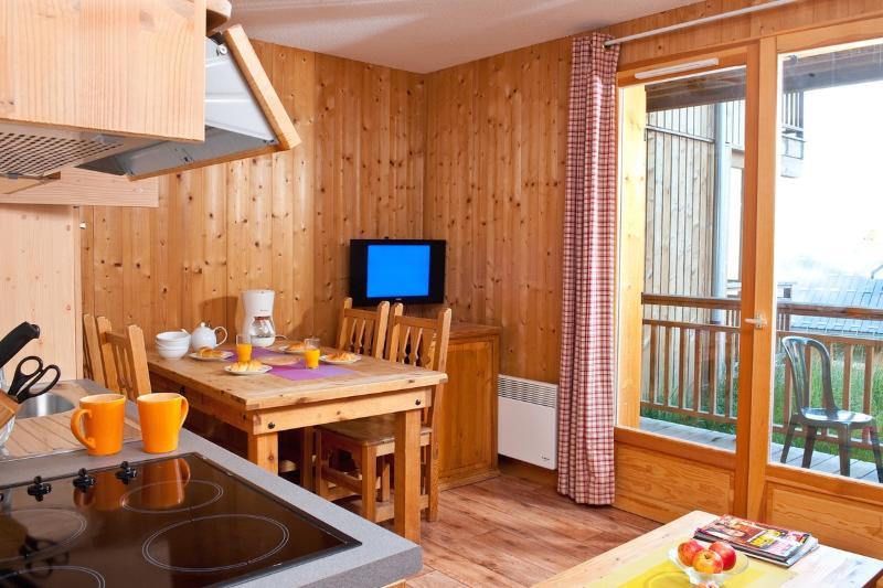 Madame Vacances Les Chalets Du Berger La Féclaz Exterior foto